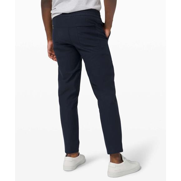 Lululemon Bowline Utilitech 30" Pant in True Navy size Medium - Picture 7 of 11